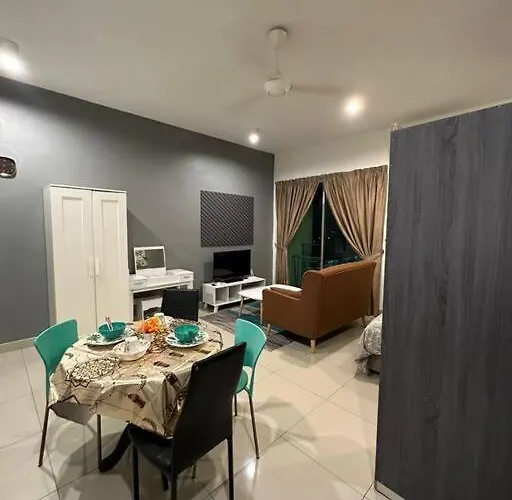 Cozy Cybersqaure With Wifi Free Parkin & Netflix109